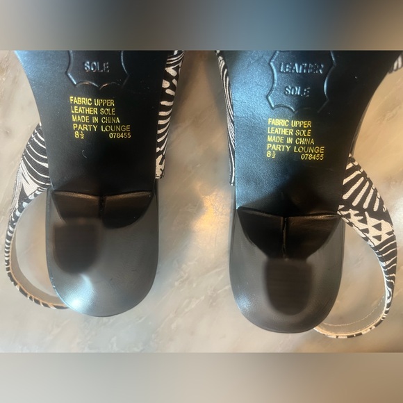 Kenneth Cole productions, unlisted, black and white high heels size 8.5 - Picture 2 of 9